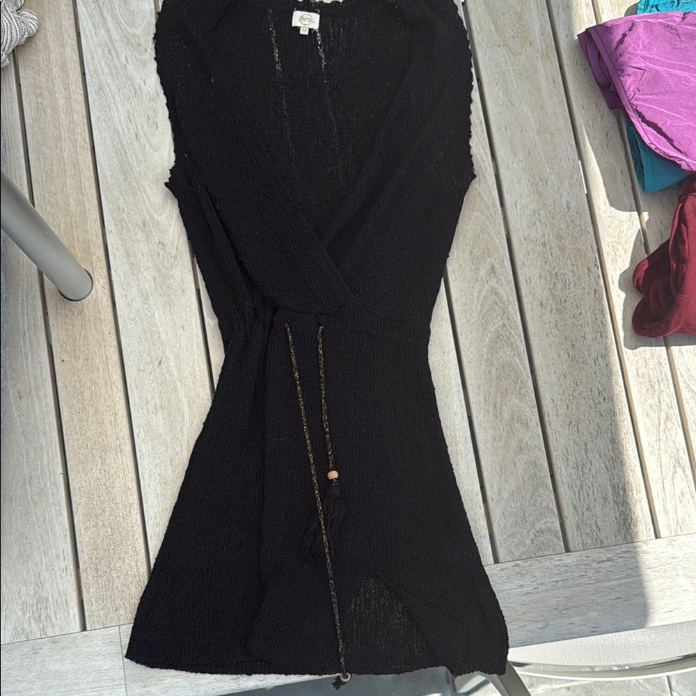 Elegant Black Sleeveless Dress